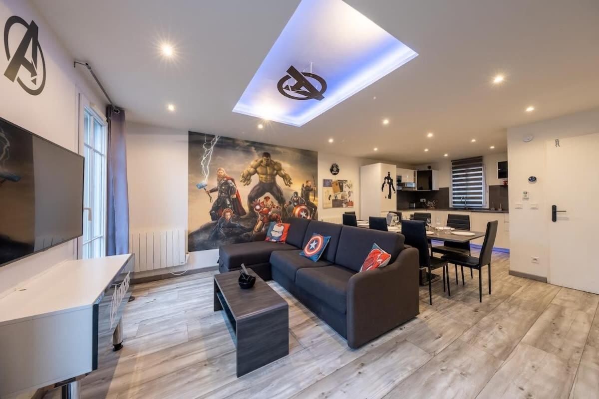מאני-לה-הונגרה Disney Avengers Home מראה חיצוני תמונה